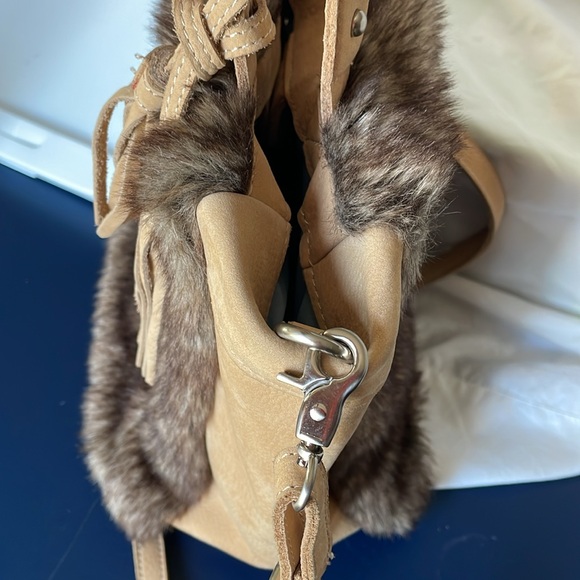 Anthropologie Miss Albright Plateau Faux Fur Leather Tote Crossbody Bag - Picture 7 of 11